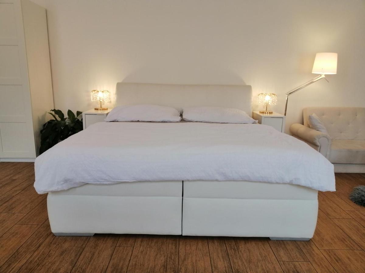 Luxury Design Centre Apartment Brno