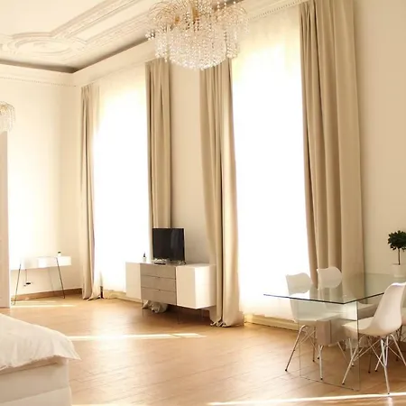 Luxury Design City Centre Apartment Brno Exterior photo