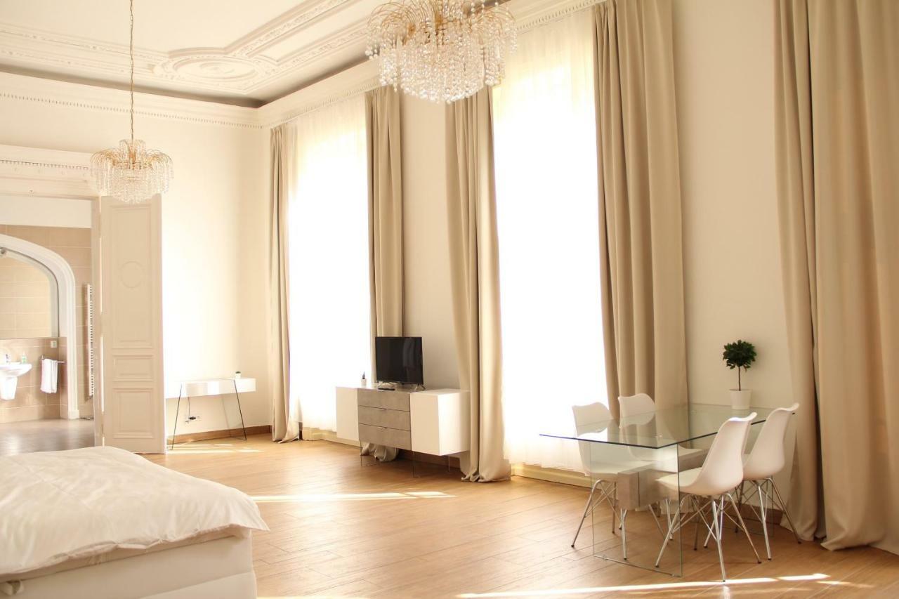 Luxury Design Centre Апартаменты Брно